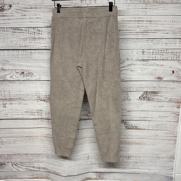 Barefoot Dreams Cozychic Lite Core Spun Jogger Pants Stone - Picture 6 of 6